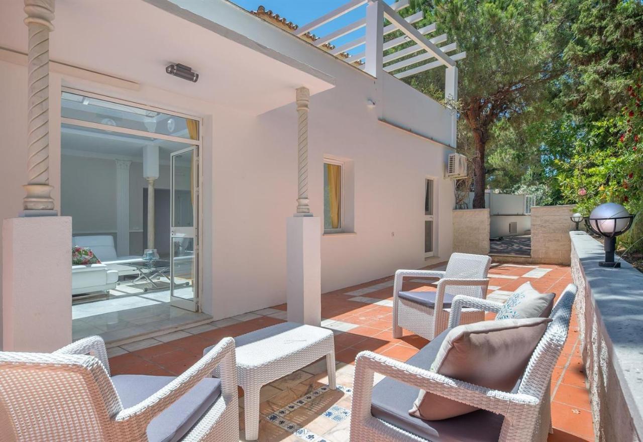 Villa Domus Vesta Marbella Exterior photo